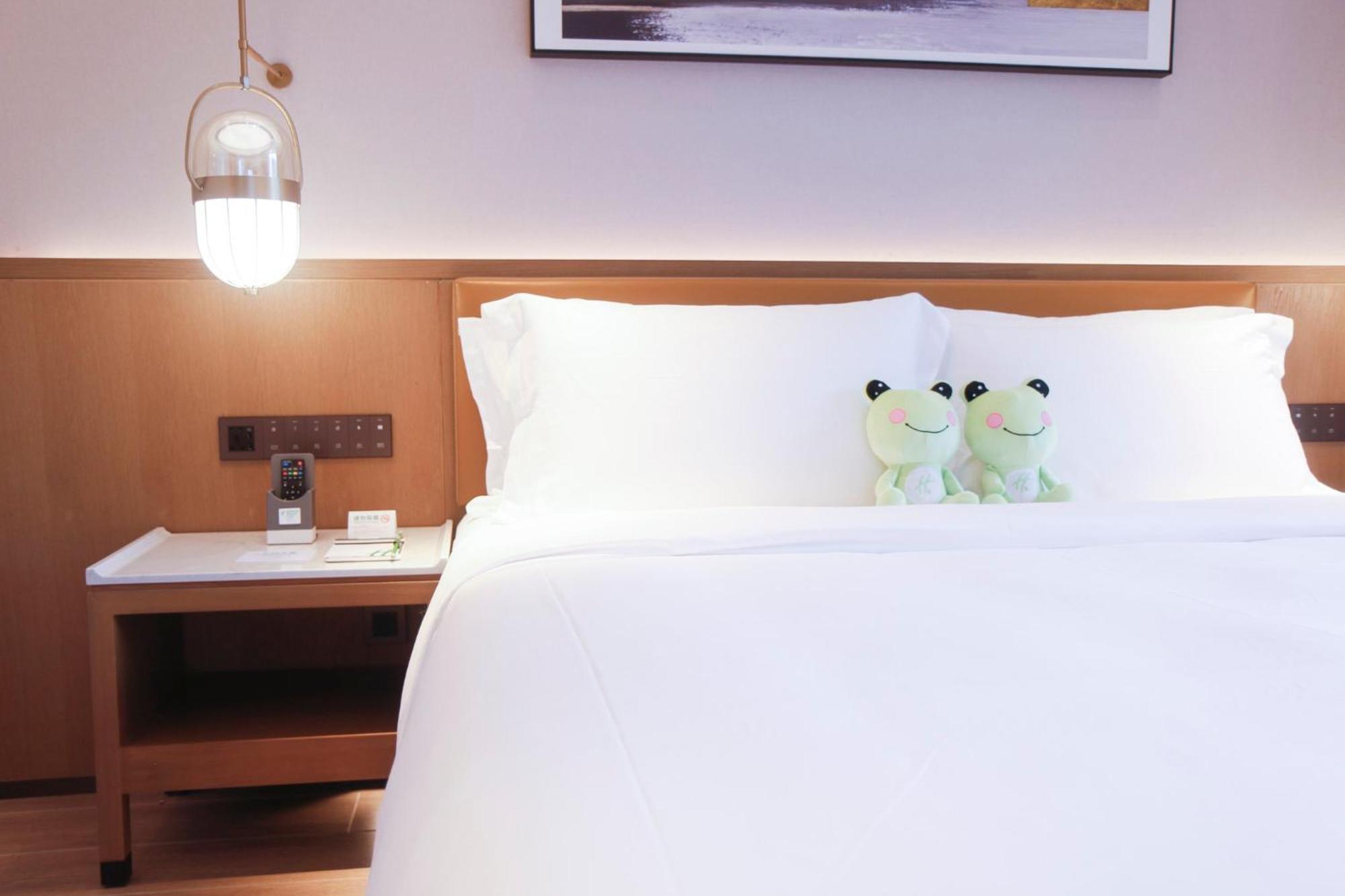 Holiday Inn&Suites Sanya Yalong Bay, an IHG Hotel Bagian luar foto