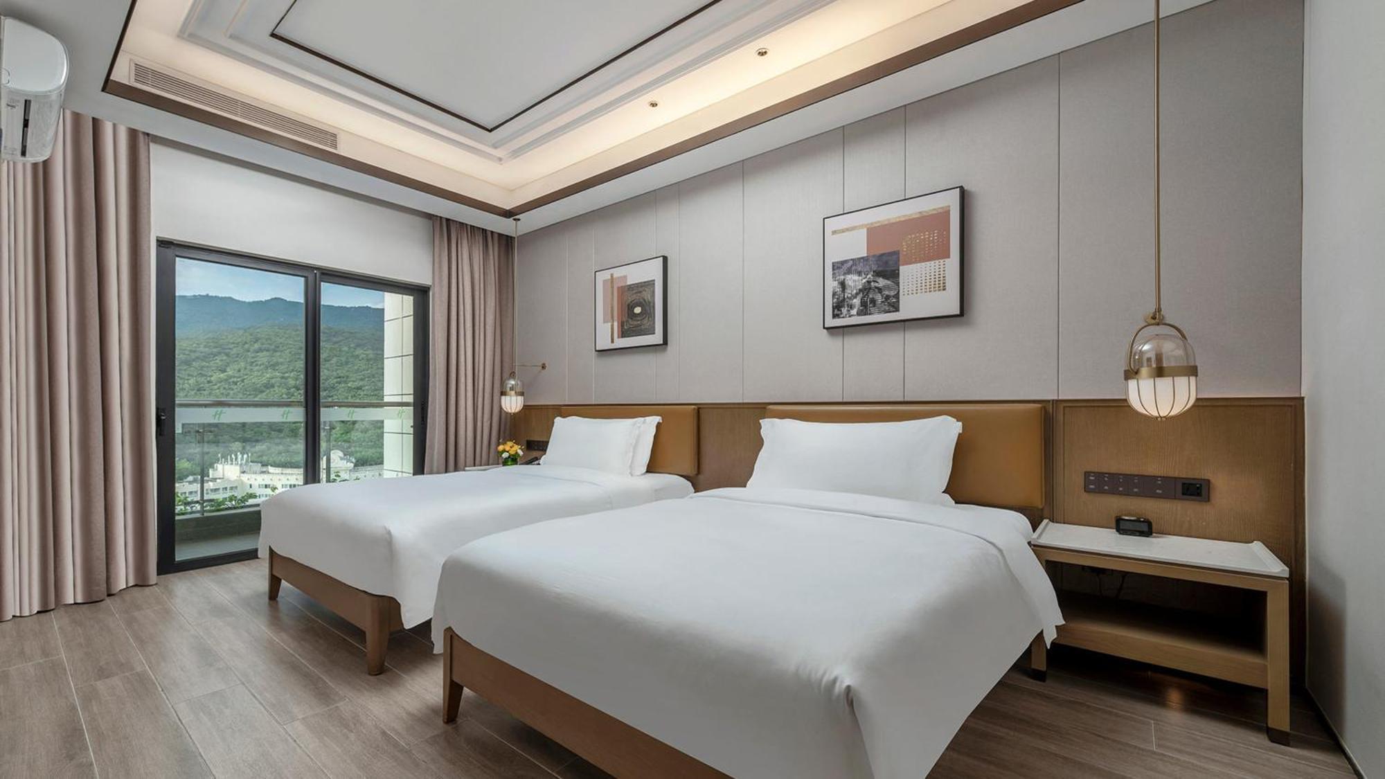 Holiday Inn&Suites Sanya Yalong Bay, an IHG Hotel Bagian luar foto